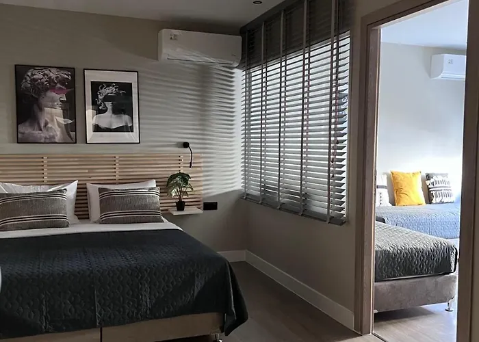 Luxor Premium Suites