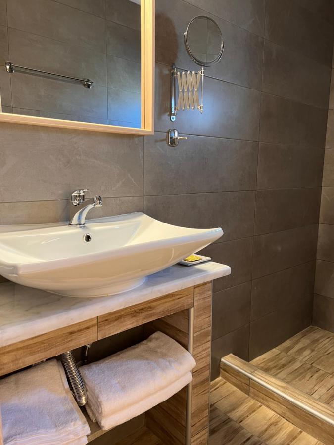 מלון דירות Luxor Premium 3*